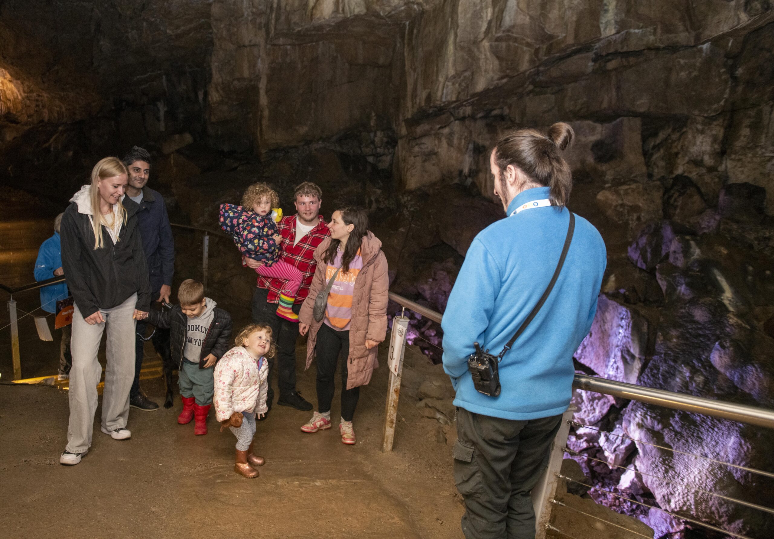 Poole’s Cavern Visit Guided tours with expert knowledge
